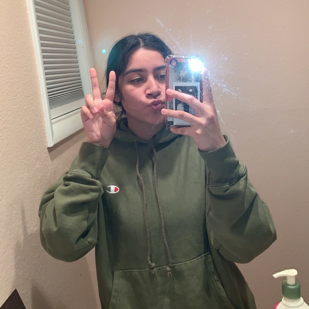 Meet your Posher, Yaz